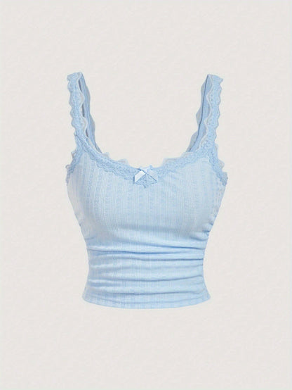 Damen Coquette Stil Spitzentop mit Schleife – Feminines Camisole für Freizeit und Loungewear