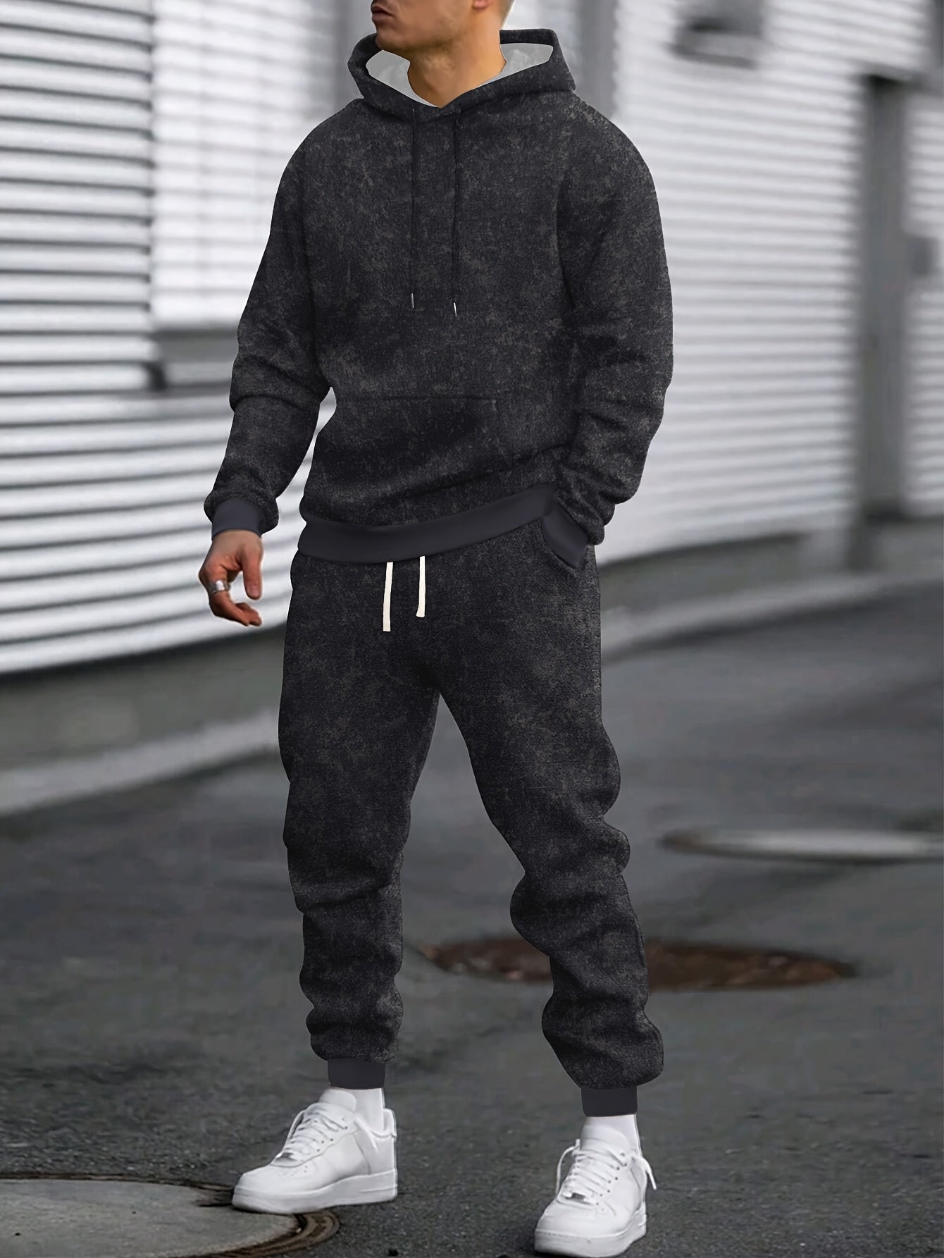 Herren Jogginganzug mit Kapuze, Camouflage-Muster, Schwarz