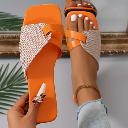 Damen Flache Sandalen mit Asymmetrischem Riemen – Elegante Bequeme Slipper für Alltag & Freizeit