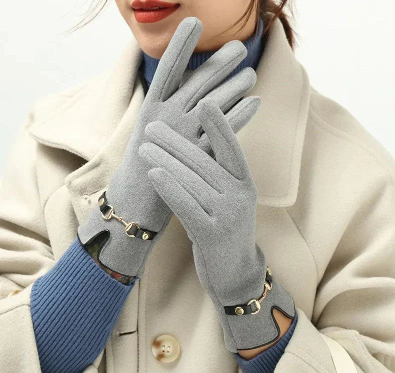 Damen Handschuhe mit Zierschnalle oder Pompon in verschiedenen Farben