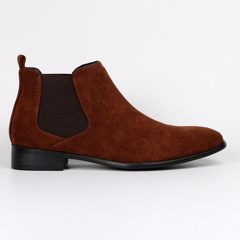 Herren Chelsea Boot Spitz Schwarz Elastikeinsätze