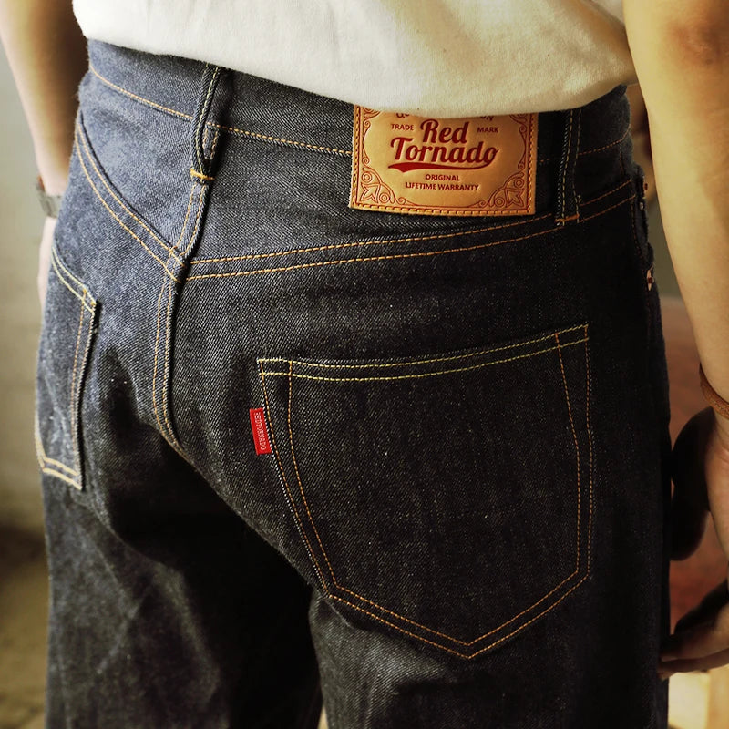 Herenjeans donkerblauw straight fit met contrasterende stiksels