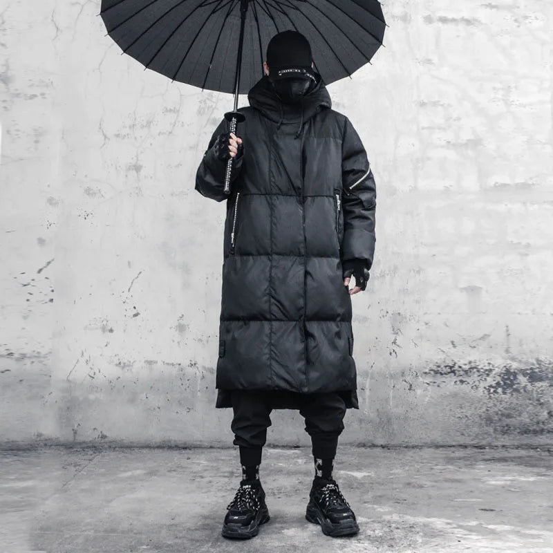 Langer Schwarzer Daunenparka mit Kapuze und Reißverschlussdetails