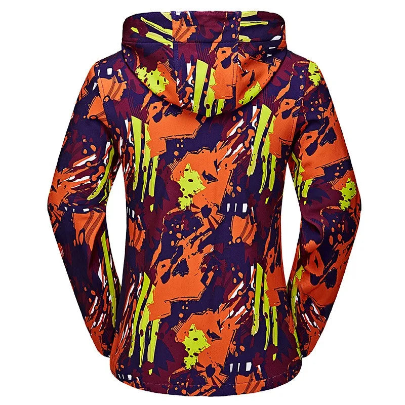 Damen Outdoor Jacke mit Kapuze & Reißverschluss – Wetterfest, Softshell-Optik, Bunt gemustert