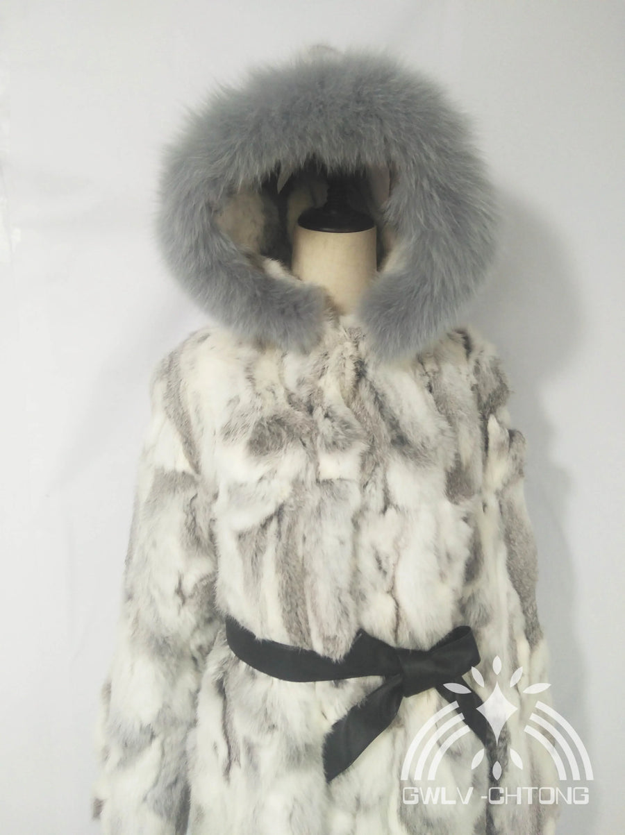 Damen Wintermantel mit Kapuze, Pelzoptik Weiß Grau gemustert, Kunstpelzkragen, Bindegürtel