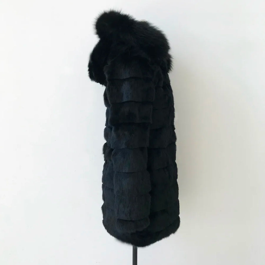 Damen Wintermantel Schwarz mit Kapuze und Pelzbesatz, Plüsch-Look
