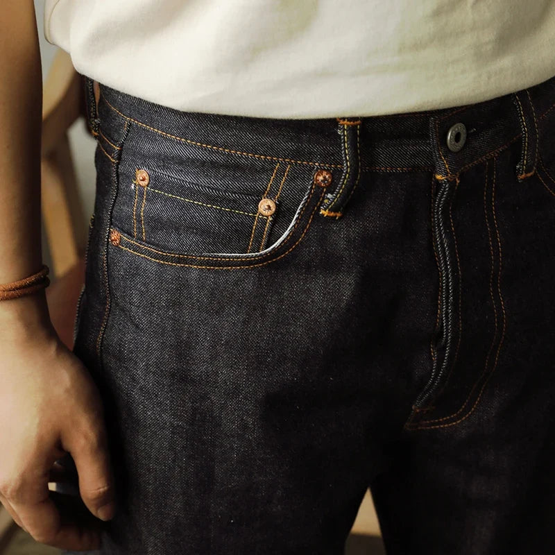 Herenjeans donkerblauw straight fit met contrasterende stiksels