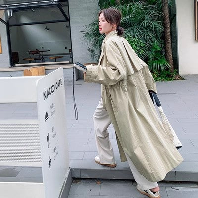 Lange beige trenchcoat voor dames, lichte jas voor het tussenseizoen