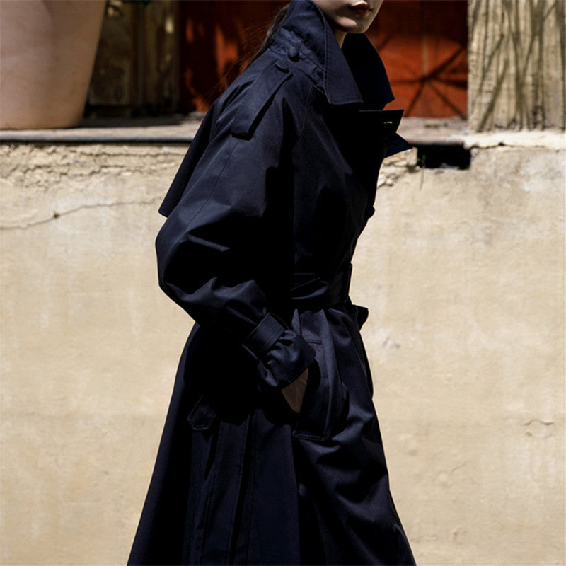 Eleganter Damen Trenchcoat mit Gürtel und weitem Schnitt