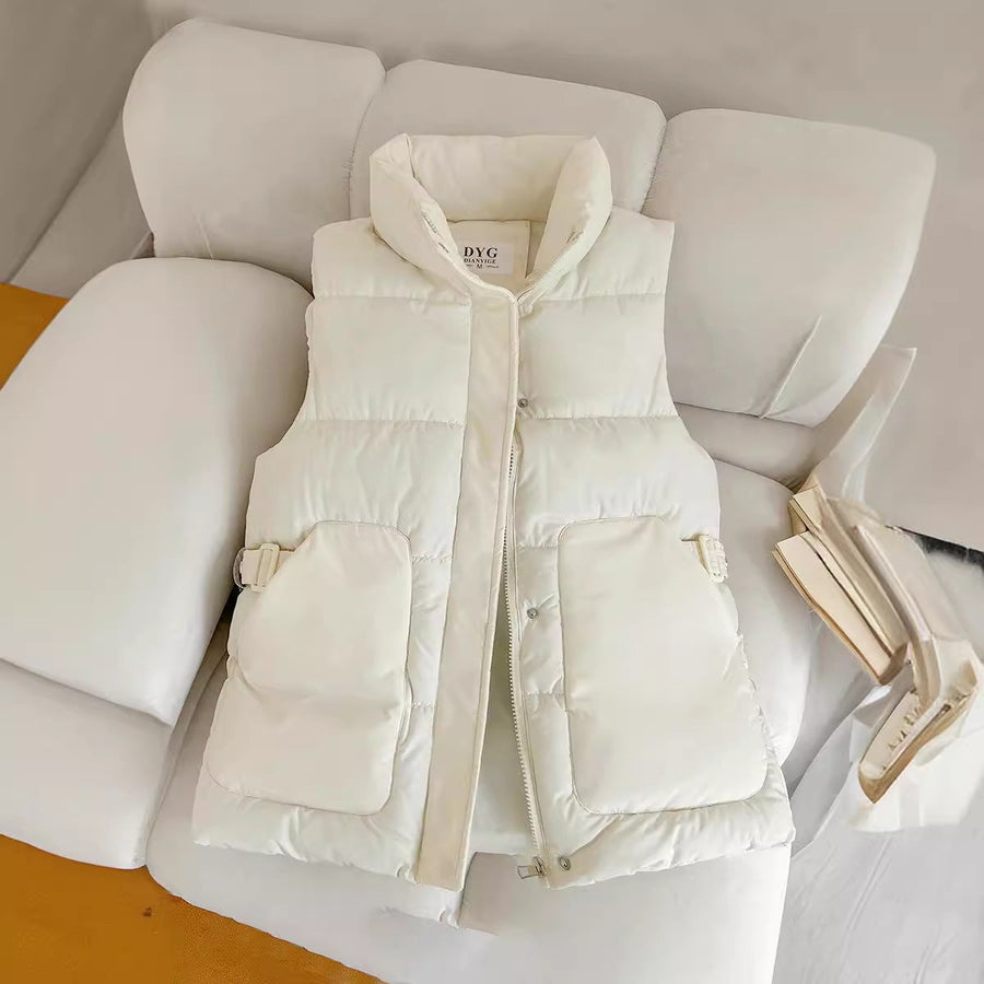 Unisex Steppweste mit Stehkragen & Schnallen-Details