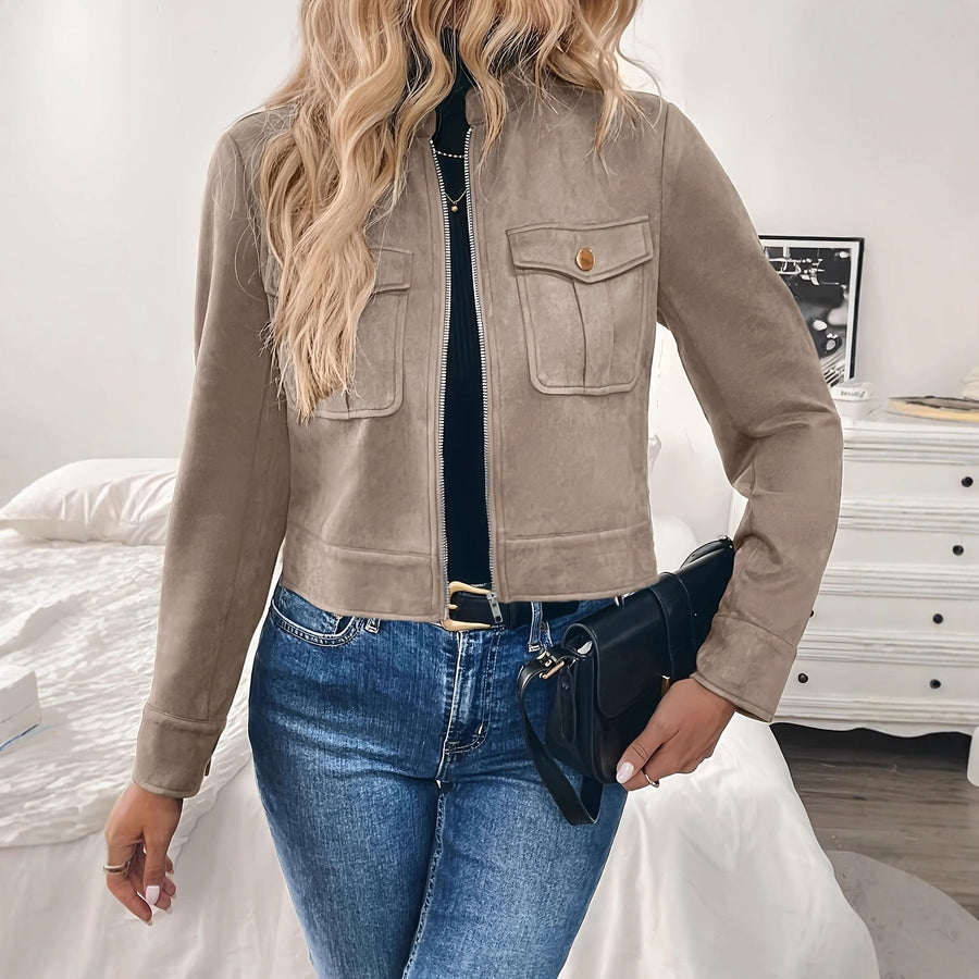 Kurze Damenjacke mit Reißverschluss, Kragen und Pattentaschen – Khaki