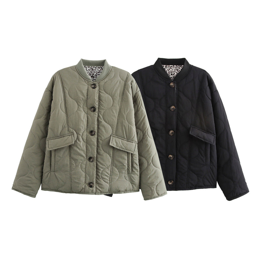 Gesteppte Damen Jacke mit Rundhals und Knöpfen