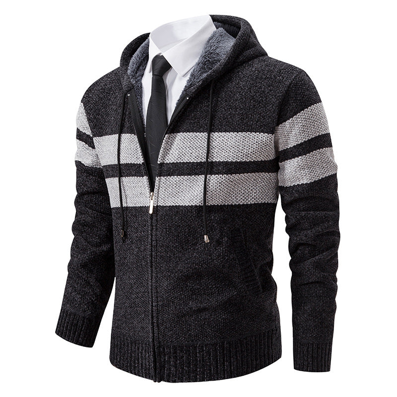 Gebreid vest voor heren met capuchon, rits en strepenpatroon