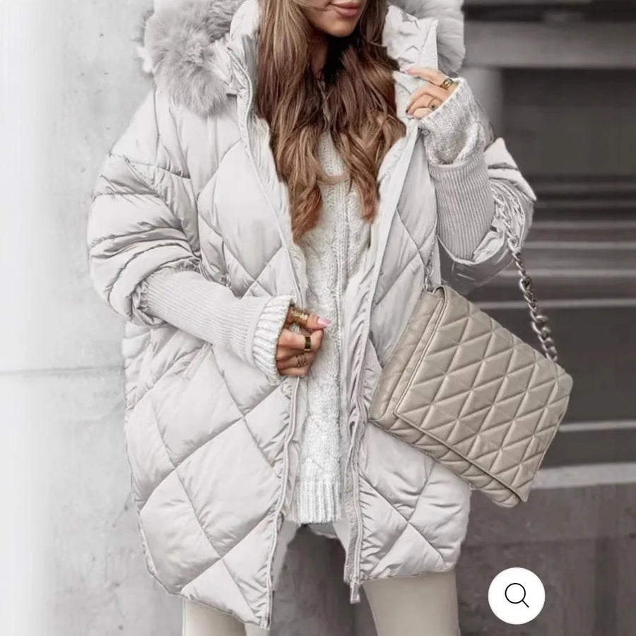 Damen Steppjacke mit Kapuze und Kunstfellbesatz, Raute-Muster, Reißverschluss