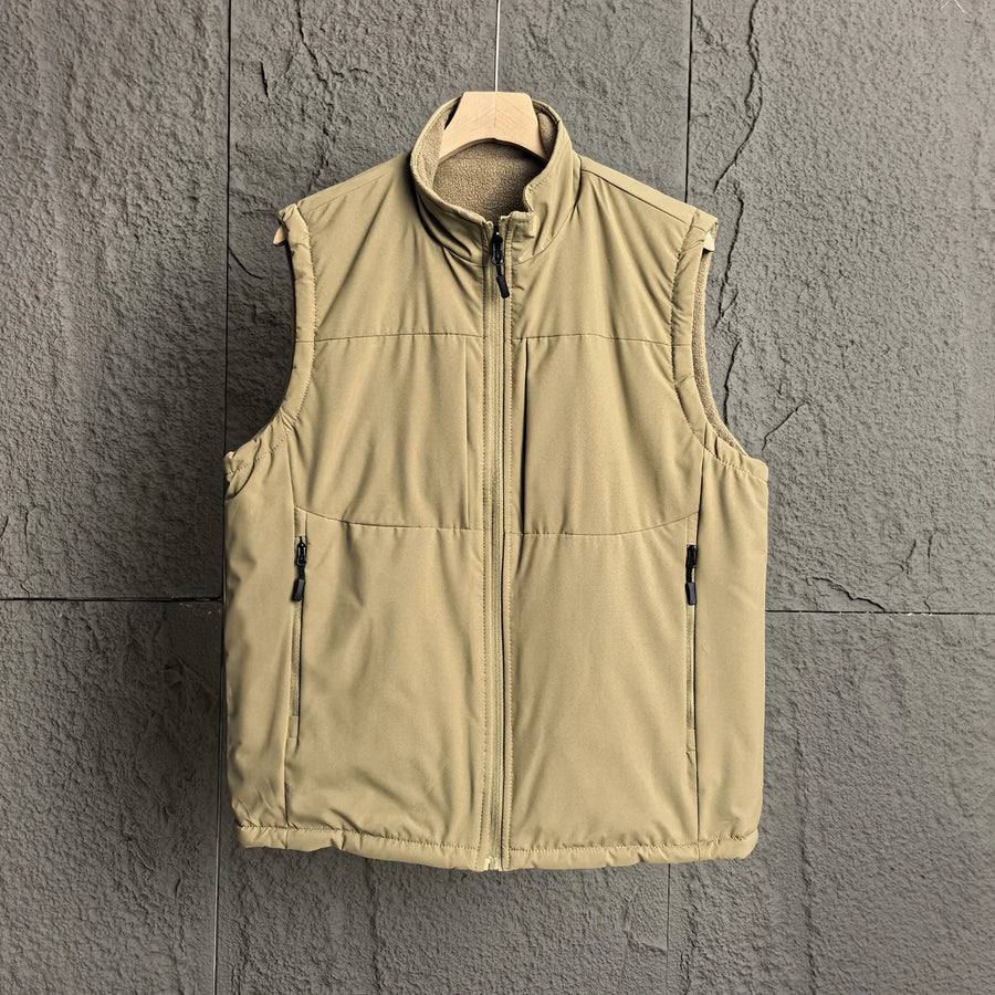 Herenoutdoorbodywarmer met opstaande kraag, ritssluiting en zonder mouwen