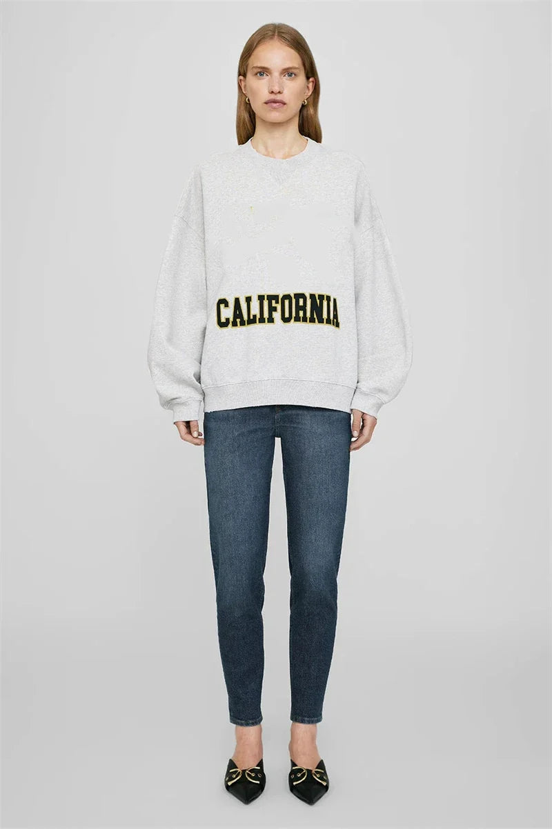 Grijs oversized damessweatshirt met ronde hals en logo-applicatie