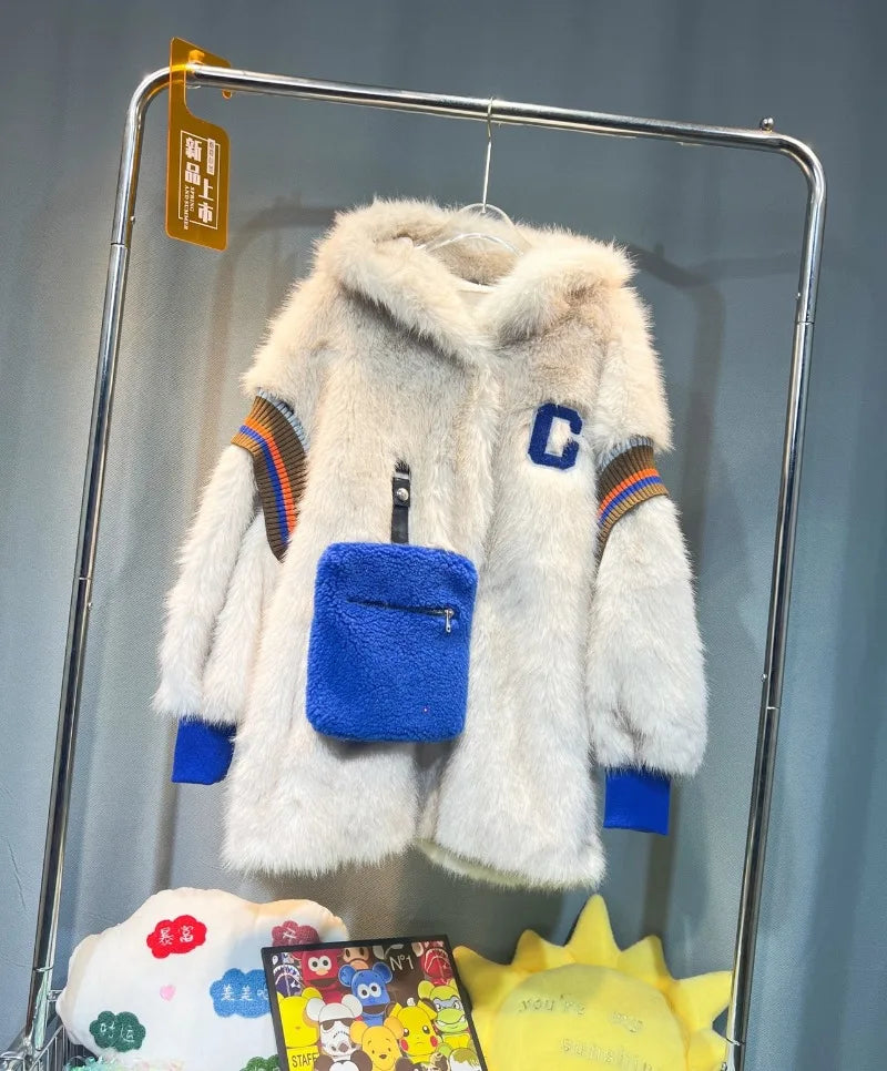 Unisex Winterjacke Teddyfell Optik Beige mit Blauer Tasche und Kapuze