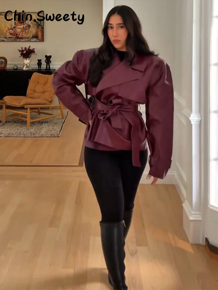 Damen Wickeljacke mit Bindegürtel, Lederoptik, Grün