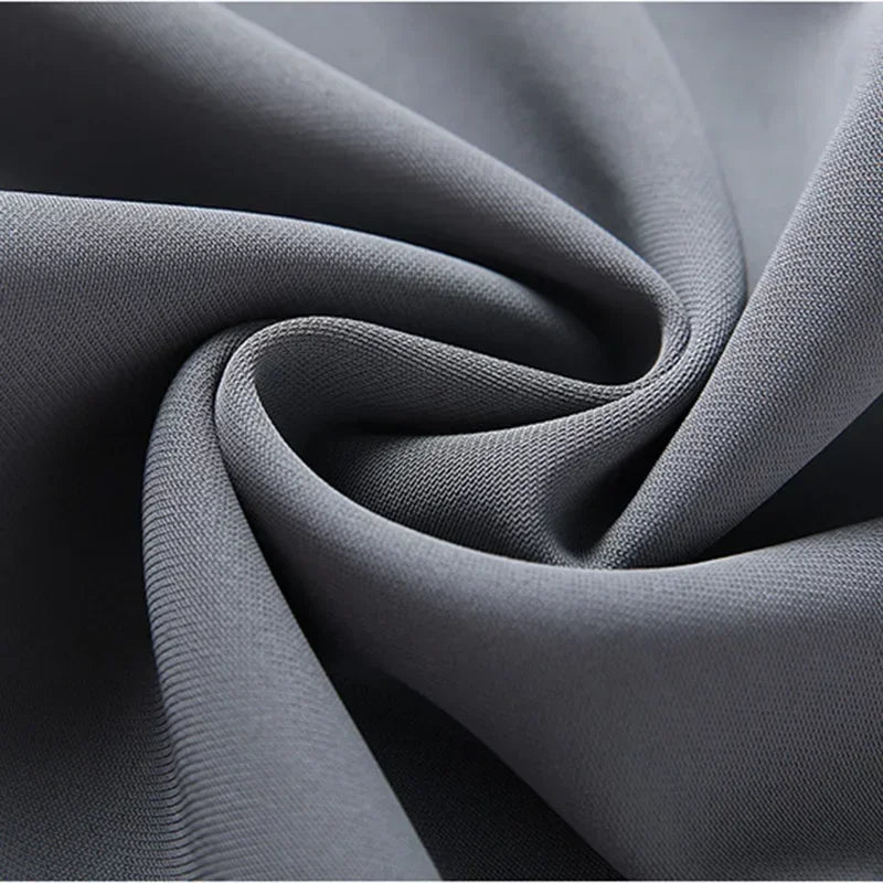 Elegante damesbroek met wijde pijpen, hoge taille en plooien