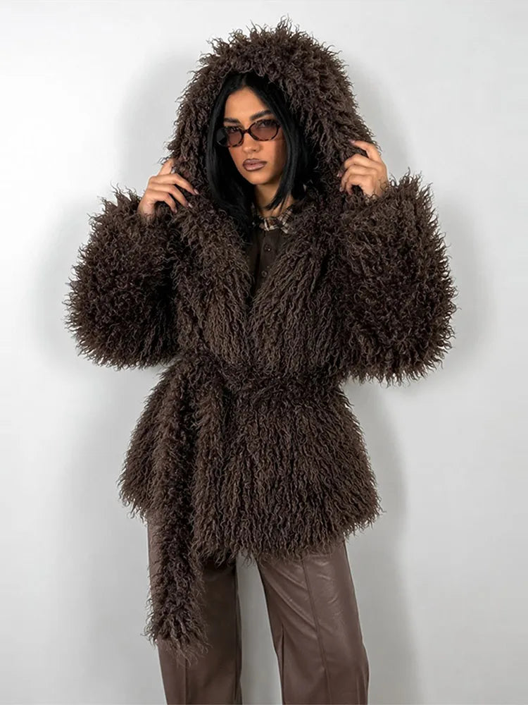 Damen Shaggy Jacke mit Kapuze und Bindegürtel, Lockiges Plüschmaterial