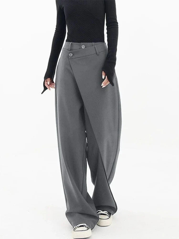 Zwarte wijde broek met wikkelontwerp en knoopsluiting