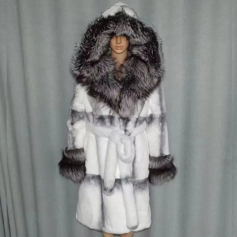 Damen Langer Mantel mit Kapuze, Pelzbesatz und Bindegürtel – Winter Parka