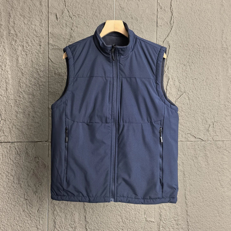 Herenoutdoorbodywarmer met opstaande kraag, ritssluiting en zonder mouwen