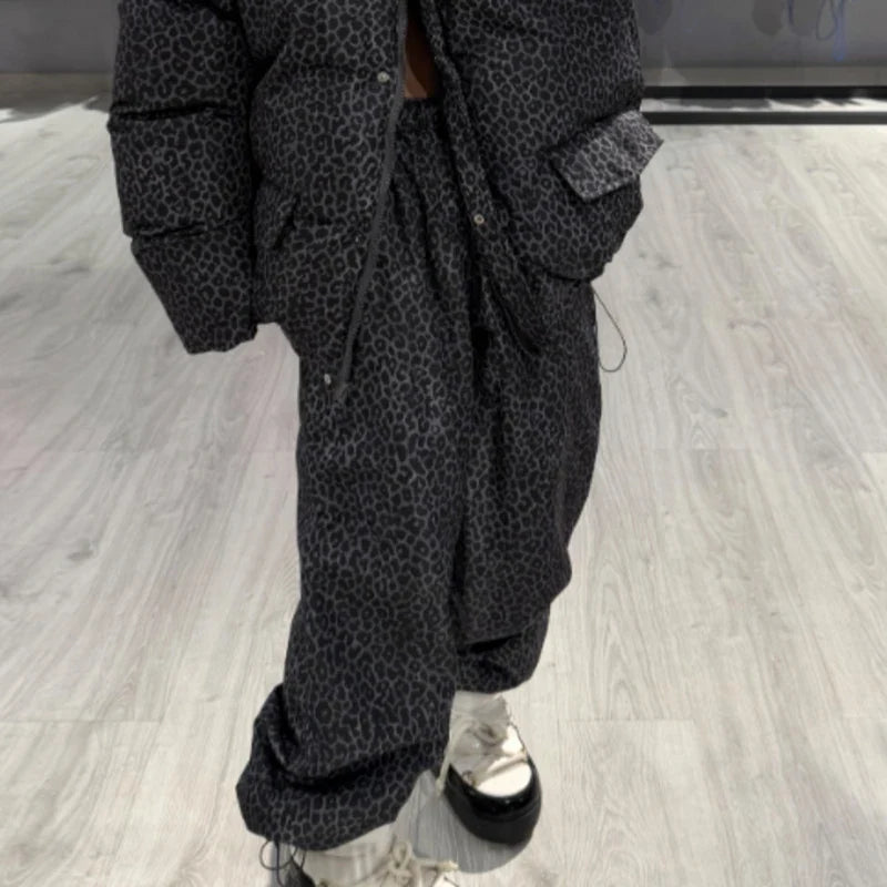 Damen Steppjacke mit Muster / Hose mit Muster