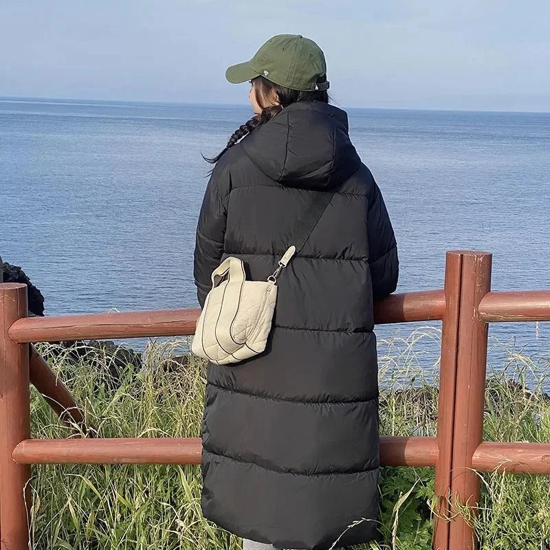 Lange Damen Winter Steppjacke mit Kapuze, gepolsterter Wintermantel
