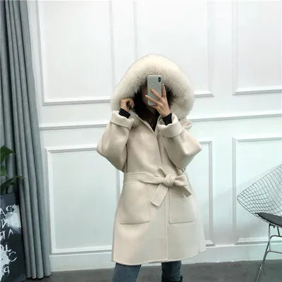 Damen Kurzmantel mit Kapuze und Pelzbesatz Hellbeige