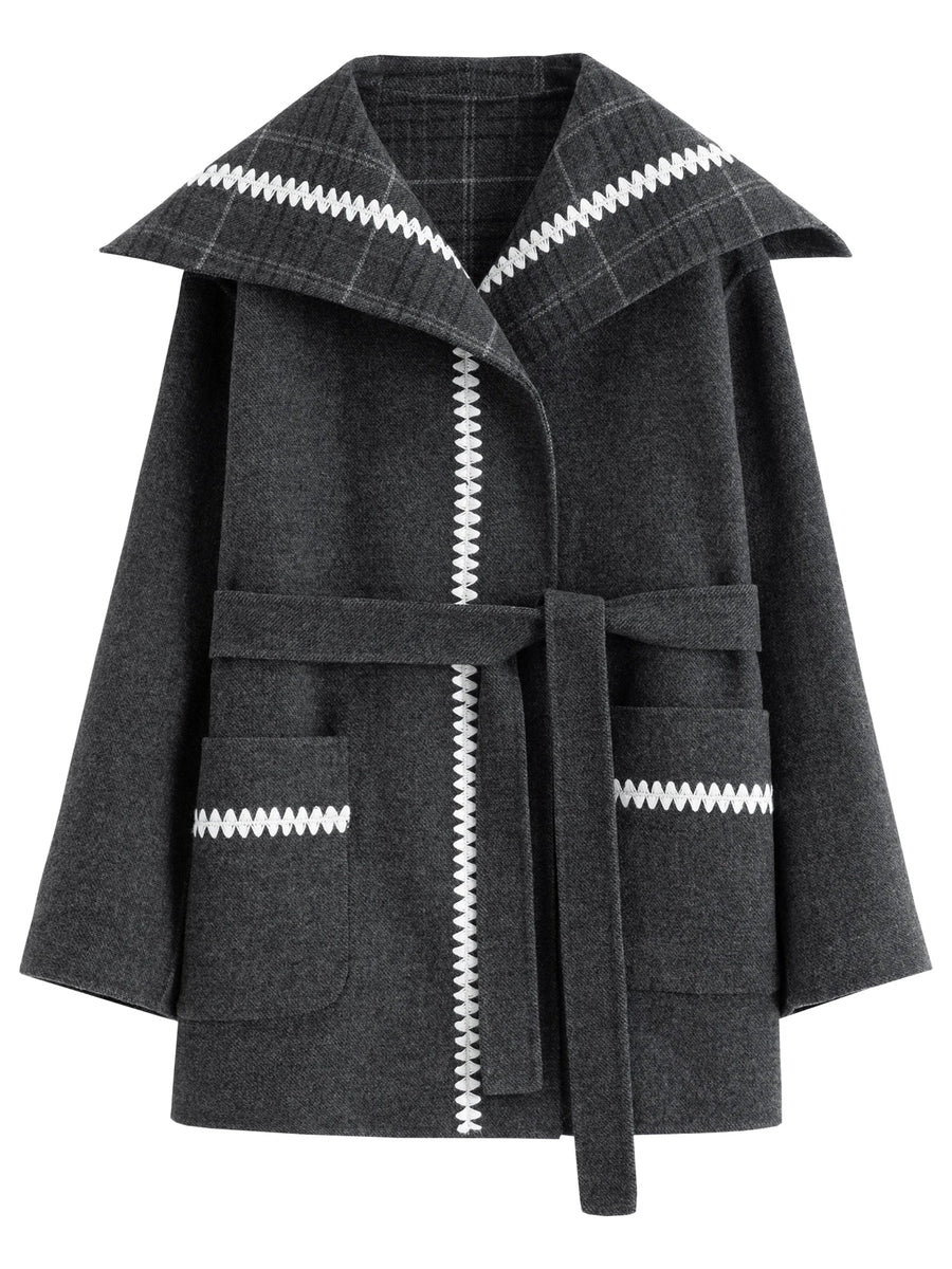 Damen Kurzmantel mit Karomuster-Kragen und Stickerei