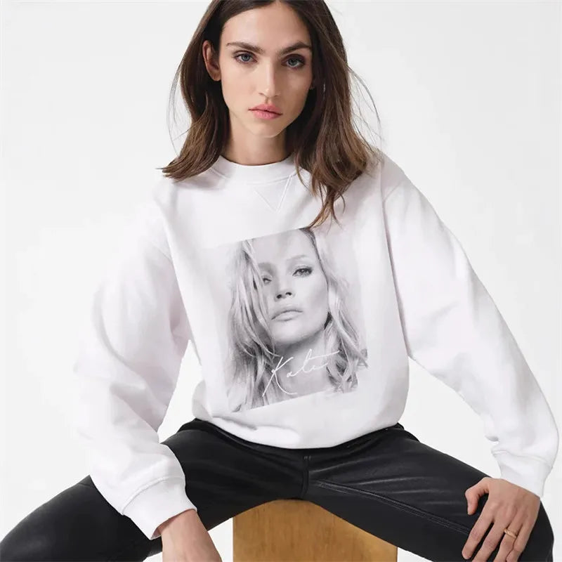 Grijs oversized damessweatshirt met ronde hals en logo-applicatie