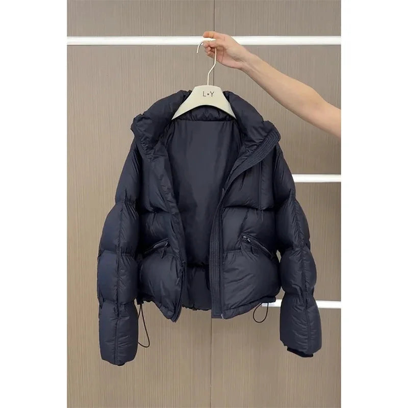 Kurze Steppjacke mit Kapuze für Damen, Schwarz