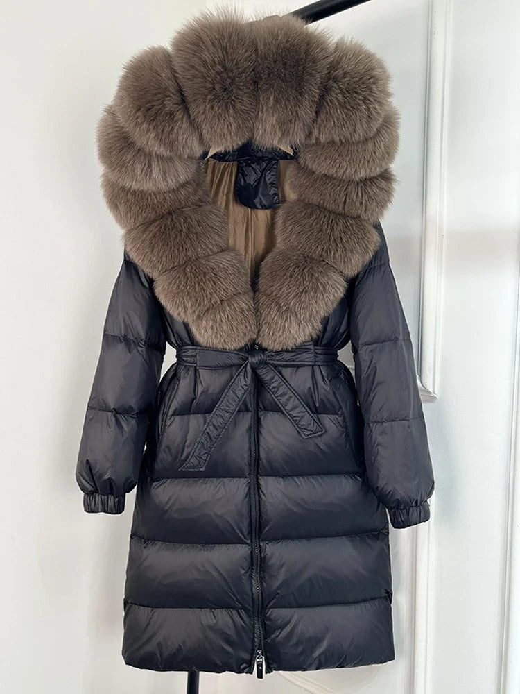 Damen Daunenmantel Schwarz mit pelzbesetzter Kapuze und Gürtel