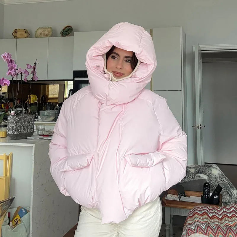 Kurze Damen Pufferjacke mit Kapuze – Oversized Winterjacke