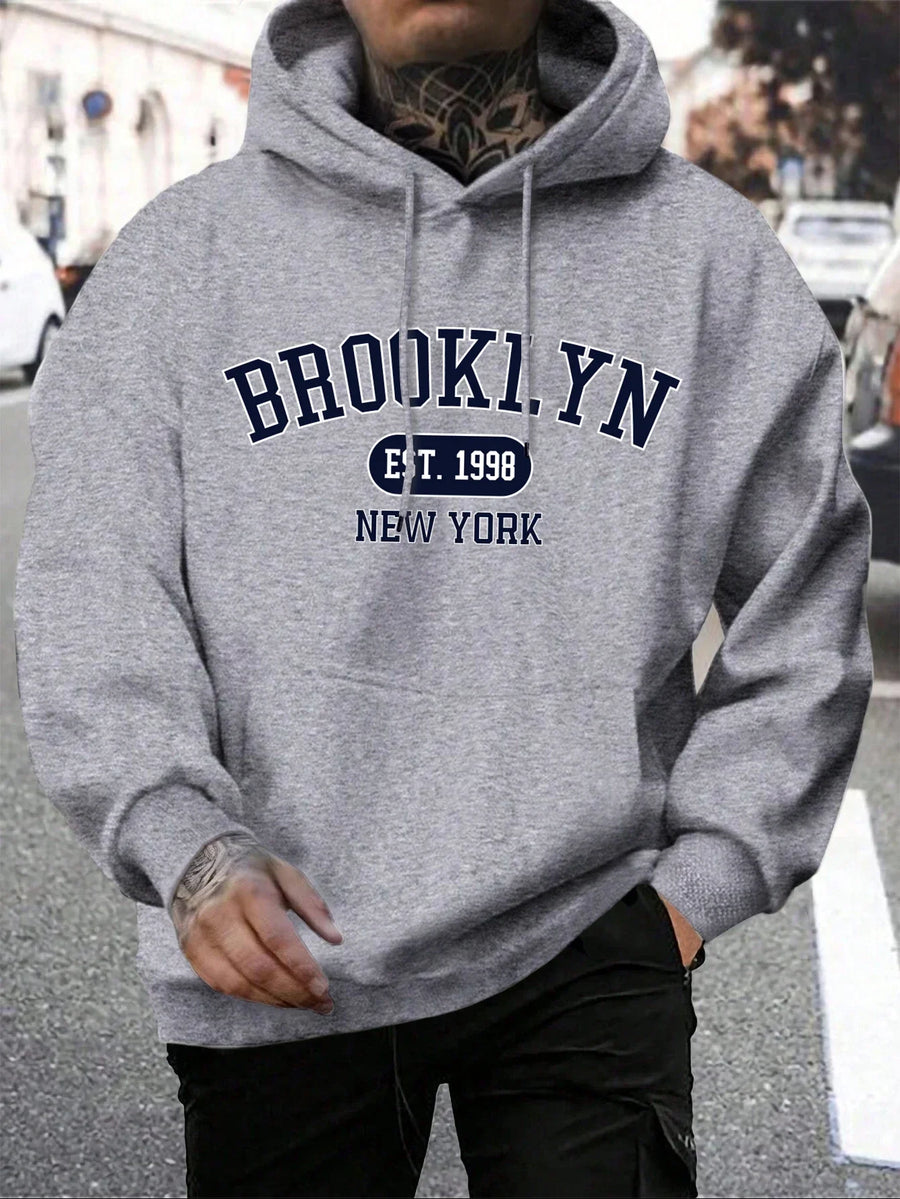 Bedrukte hoodie voor heren met trekkoord en kangoeroezak