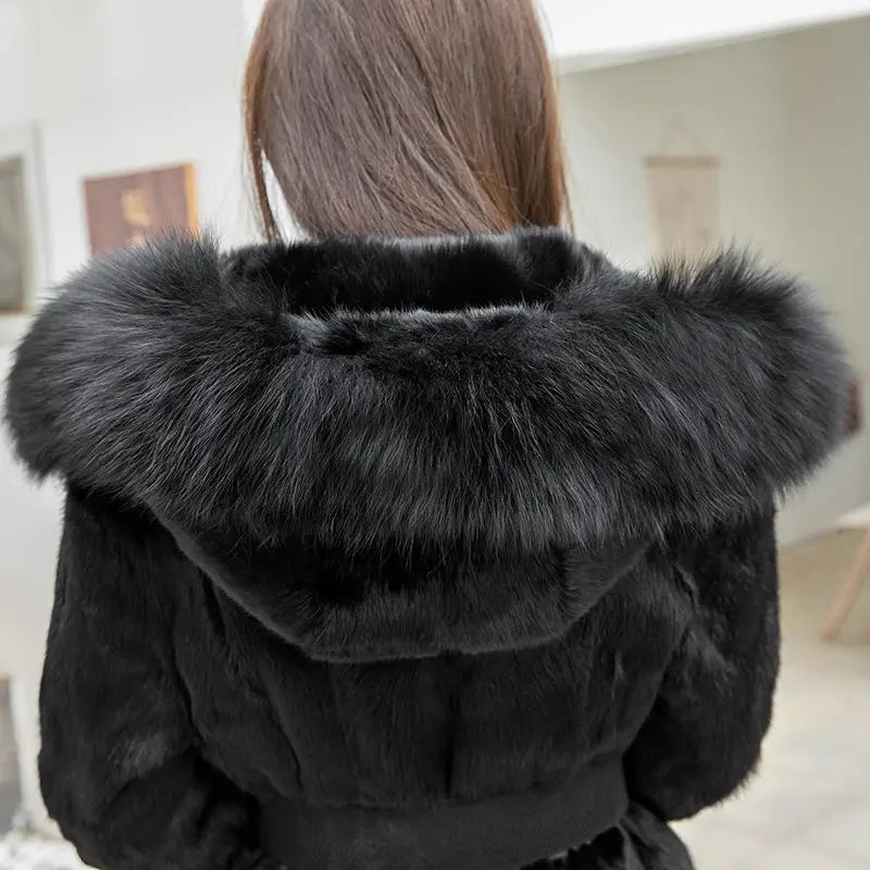 Damen Kurzmantel mit flauschiger Textur Schwarz Langarm Wintermantel mit Kapuze