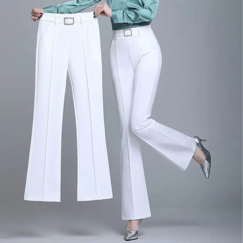Damesbroek met wijde pijpen, hoge taille en riemgesp, elegante zakelijke broek