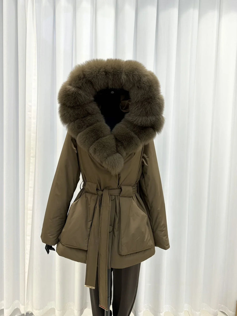 Damen Winterjacke kurz mit großer Pelzbesatz Kapuze und Gürtel