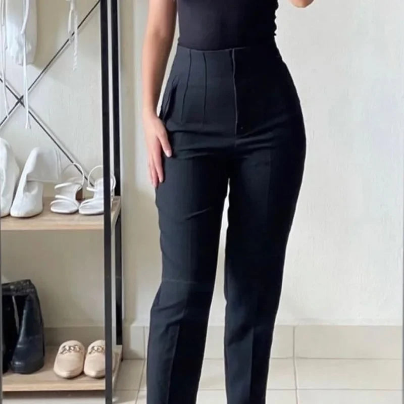Damesbroek van stof met hoge taille in wortelmodel