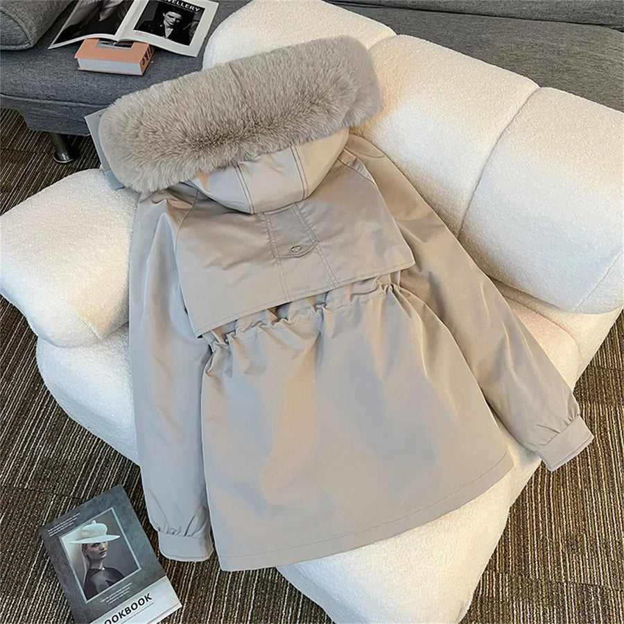 Damen Winterjacke Parka mit Kapuze Pelzimitat Innenfutter Tunnelzug