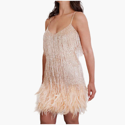 Damen Cocktailkleid mit Fransen und Federn – Glamouröses Partykleid im 20er Jahre Stil