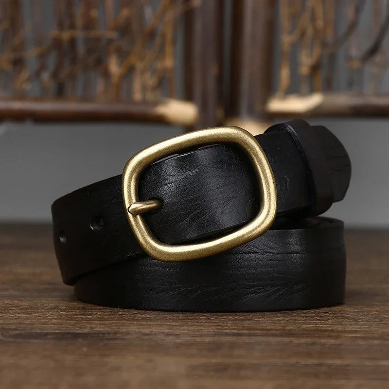 Unisex Gürtel aus Material mit Struktur und goldfarbener Dornschließe