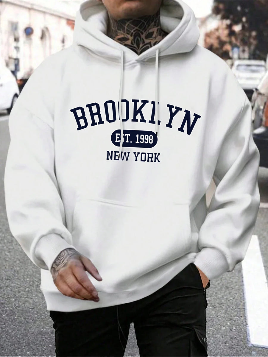 Bedrukte hoodie voor heren met trekkoord en kangoeroezak