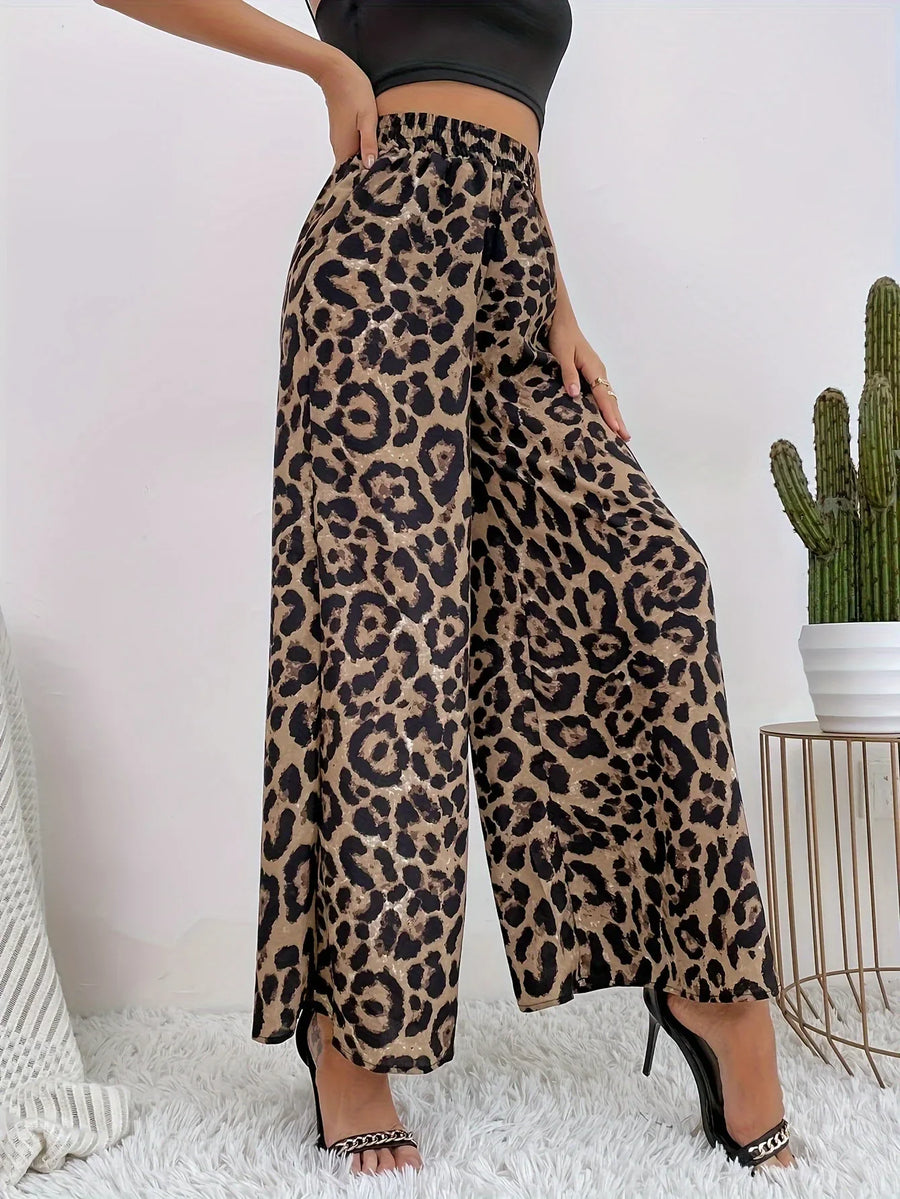 Damesbroek met wijde pijpen en luipaardprint, hoge taille