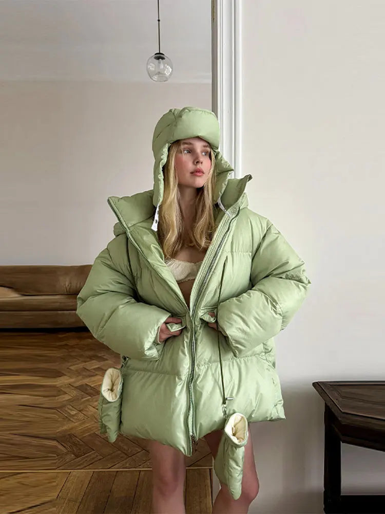 Damen Steppjacke mit Kapuze und passender Mütze, gefüttert