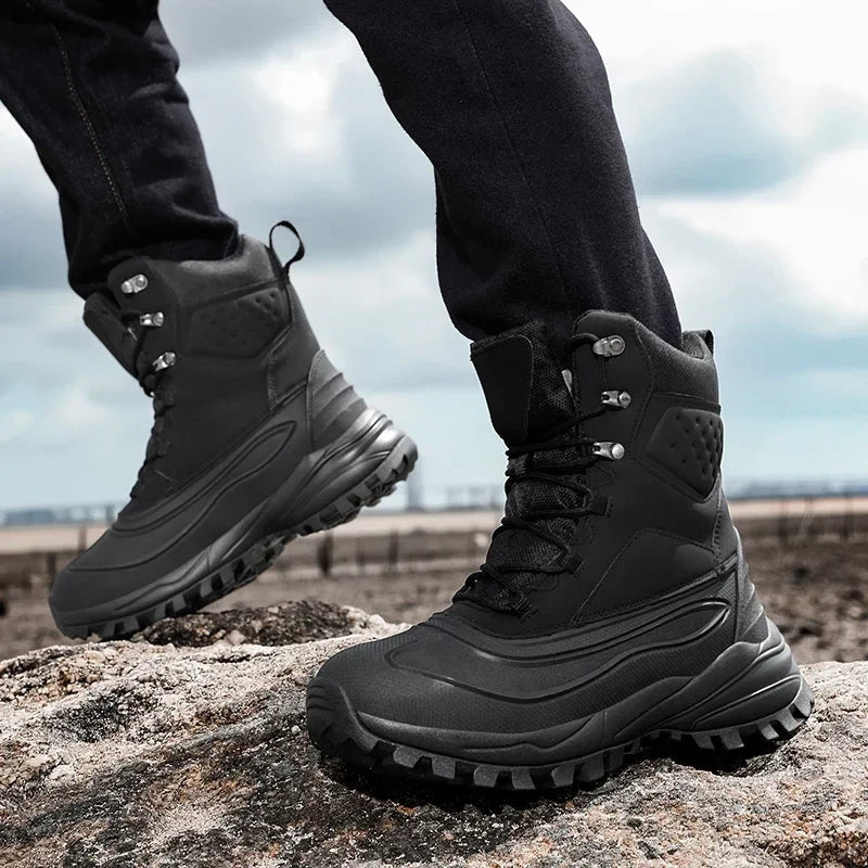 Unisex winterlaarzen, warm gevoerd, antislip outdoorboots in bruin-zwart