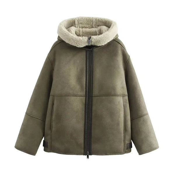 Kurze Kapuzenjacke olivgrün mit Teddyfutter Reißverschluss