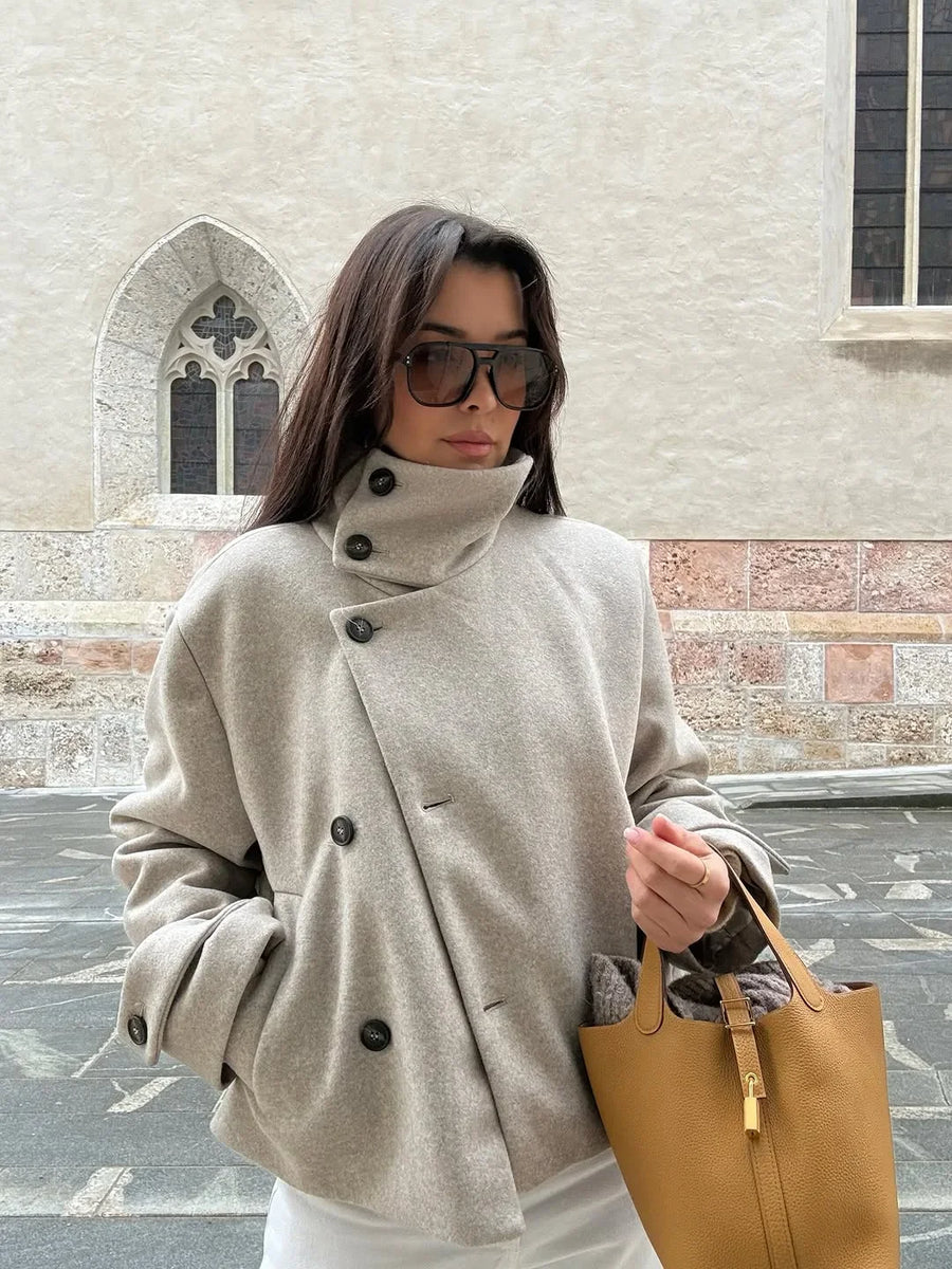 Damen Kurzjacke mit Stehkragen und seitlicher Knopfleiste