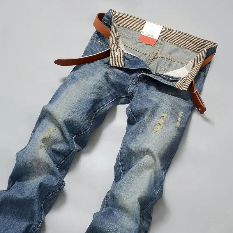 Herenjeans blauw in used look met riemlussen, casual stijl